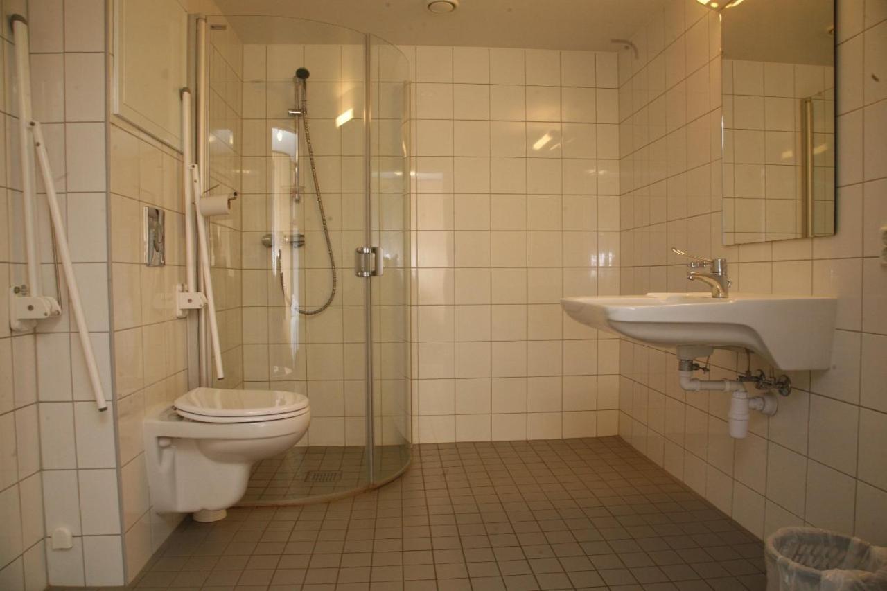 Forde Sommarhotell Buitenkant foto