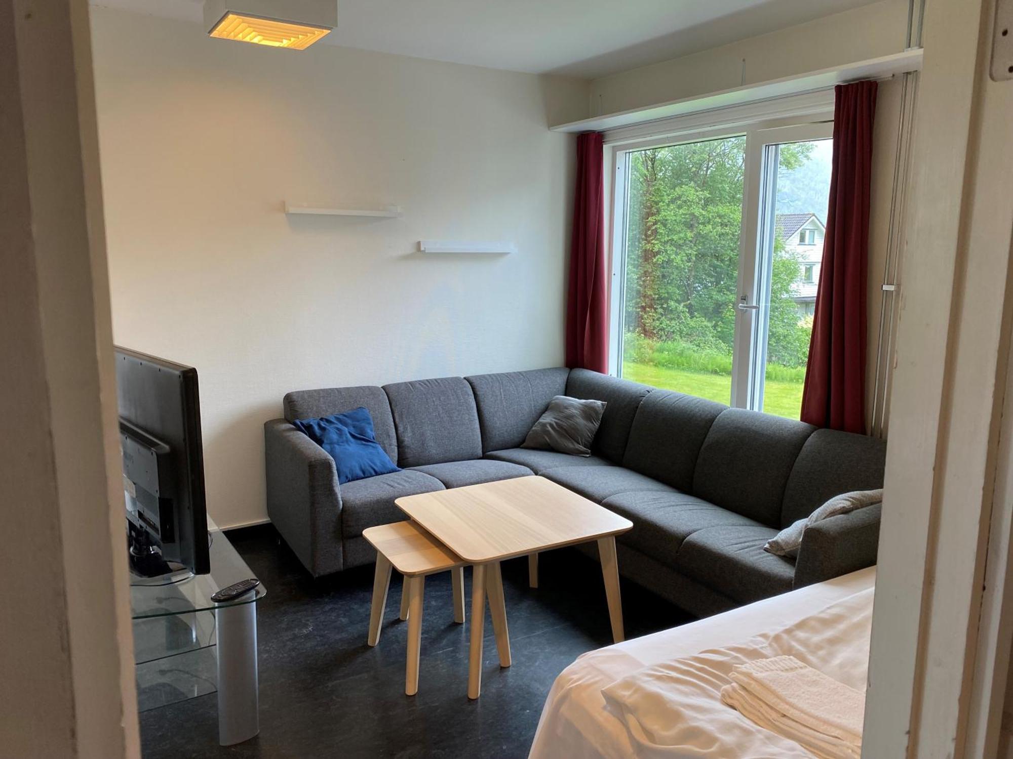 Forde Sommarhotell Buitenkant foto